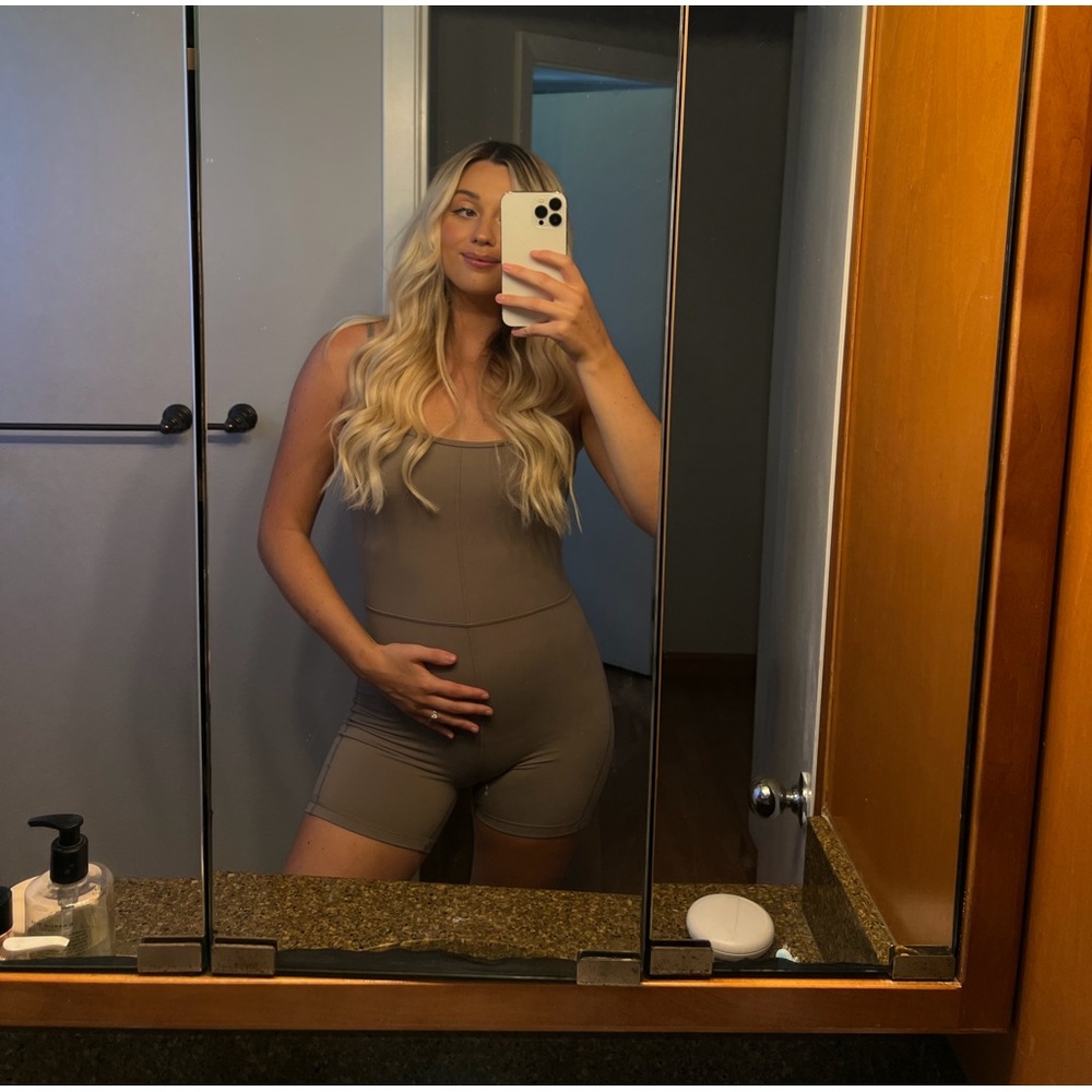 ARITIZIA romper - Picture 2 of 15
